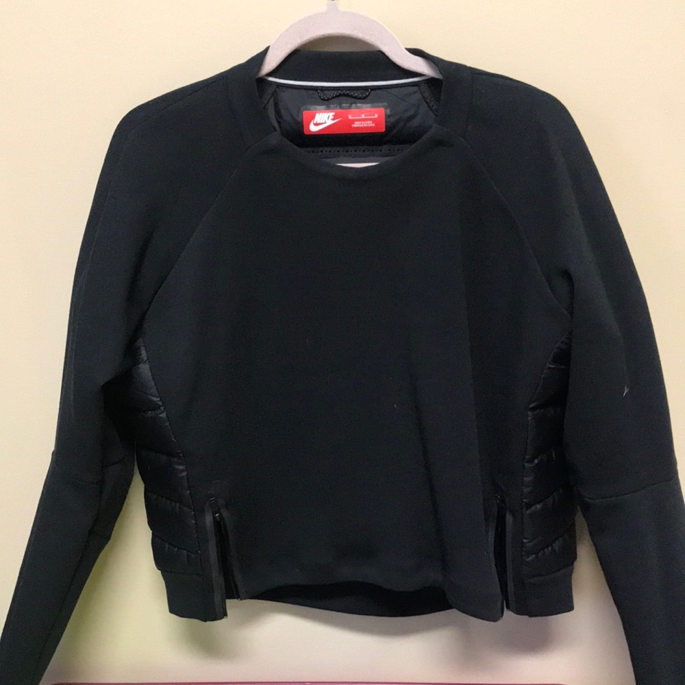 Nike red label sweater